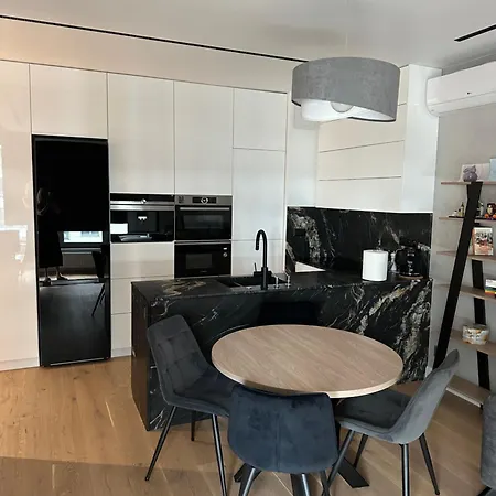 Апартаменты Jag Family *